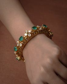 Sunehra Kada – Elegant Artificial Kada Bangle for Women