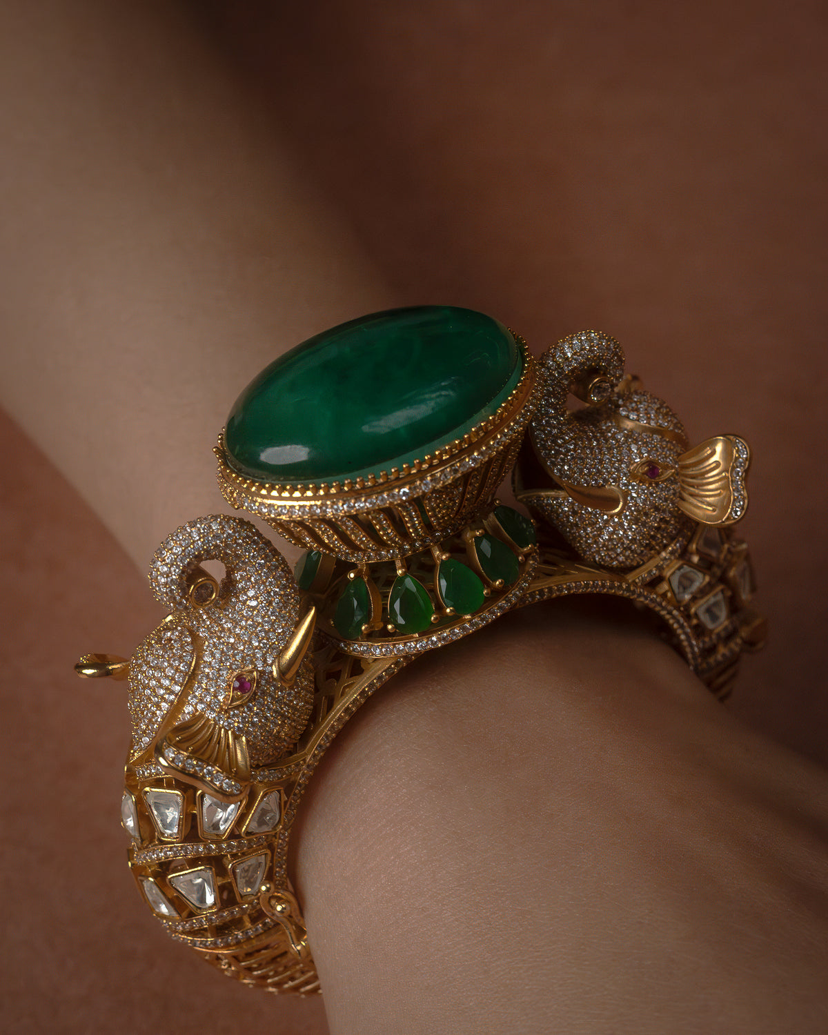Gajanan Moti Bracelet – Elegant Artificial Pearl Bracelet for Women