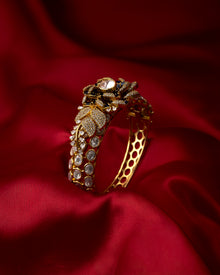 Phool Kumari Bracelet – Elegant Artificial Floral Bracelet for Women