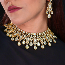 Sona Riwaayat Necklace Set